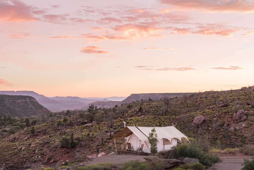 Under Canvas Zion Virgin Quarto foto